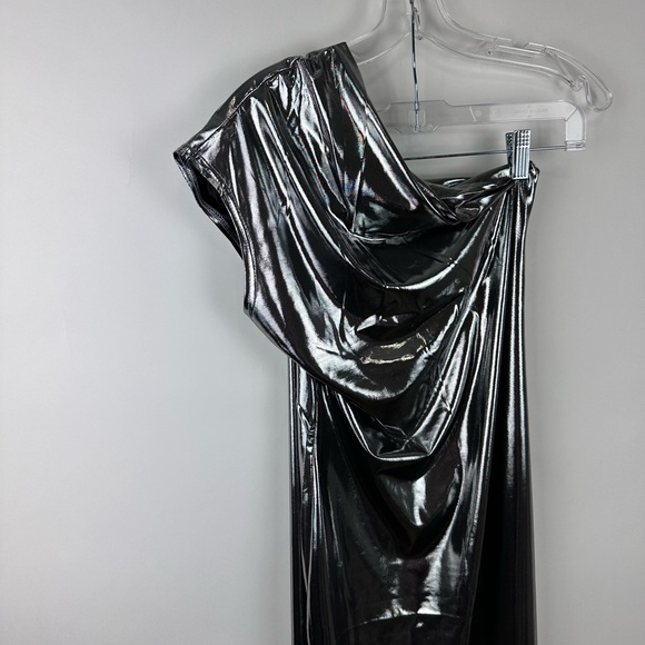 Micas Women's Metallic One Shoulder Asymmetrical Maxi Dress - Picture 4 of 6
